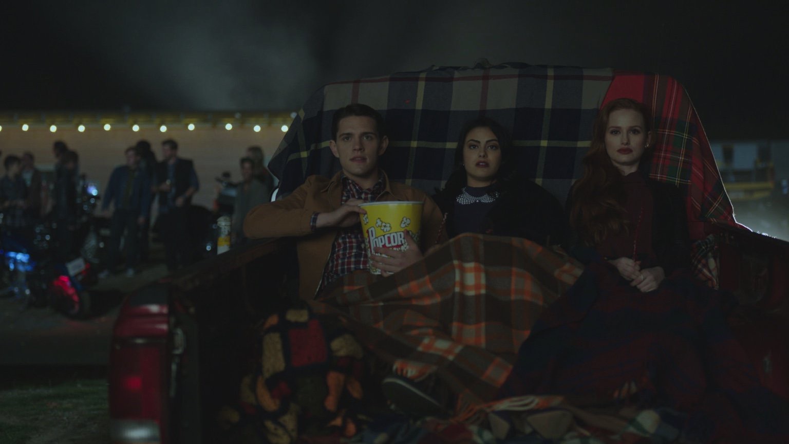 Riverdale Fashion: Season 1 Episode 4