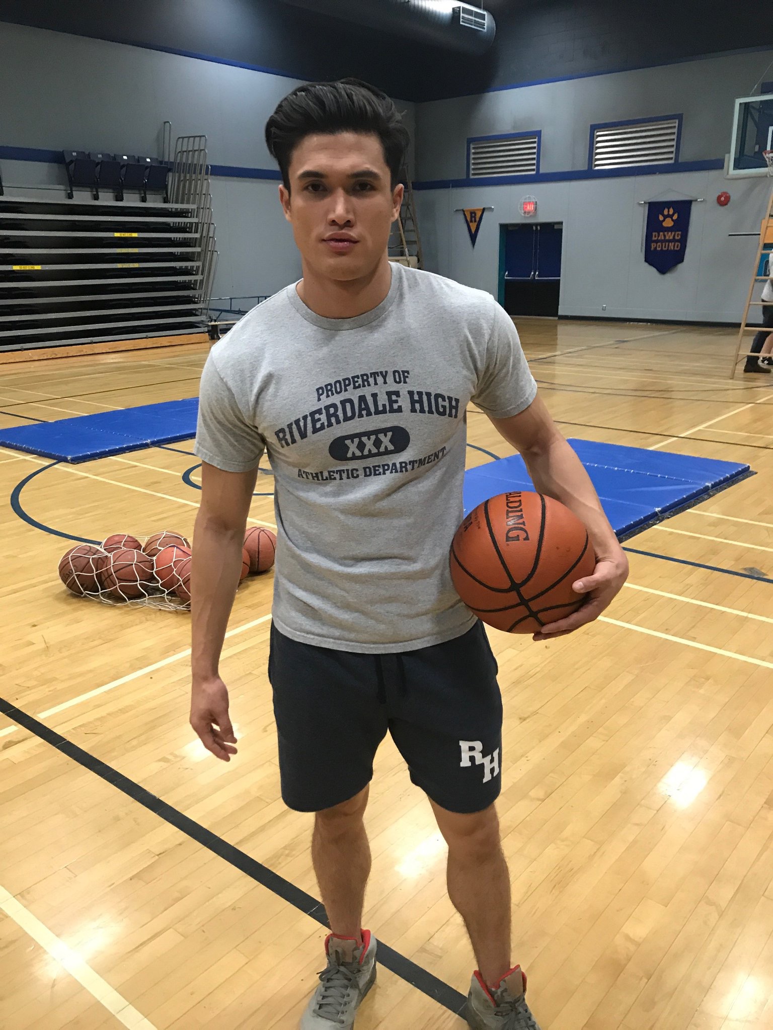 Riverdale Fashion: Season 2 Episode 2