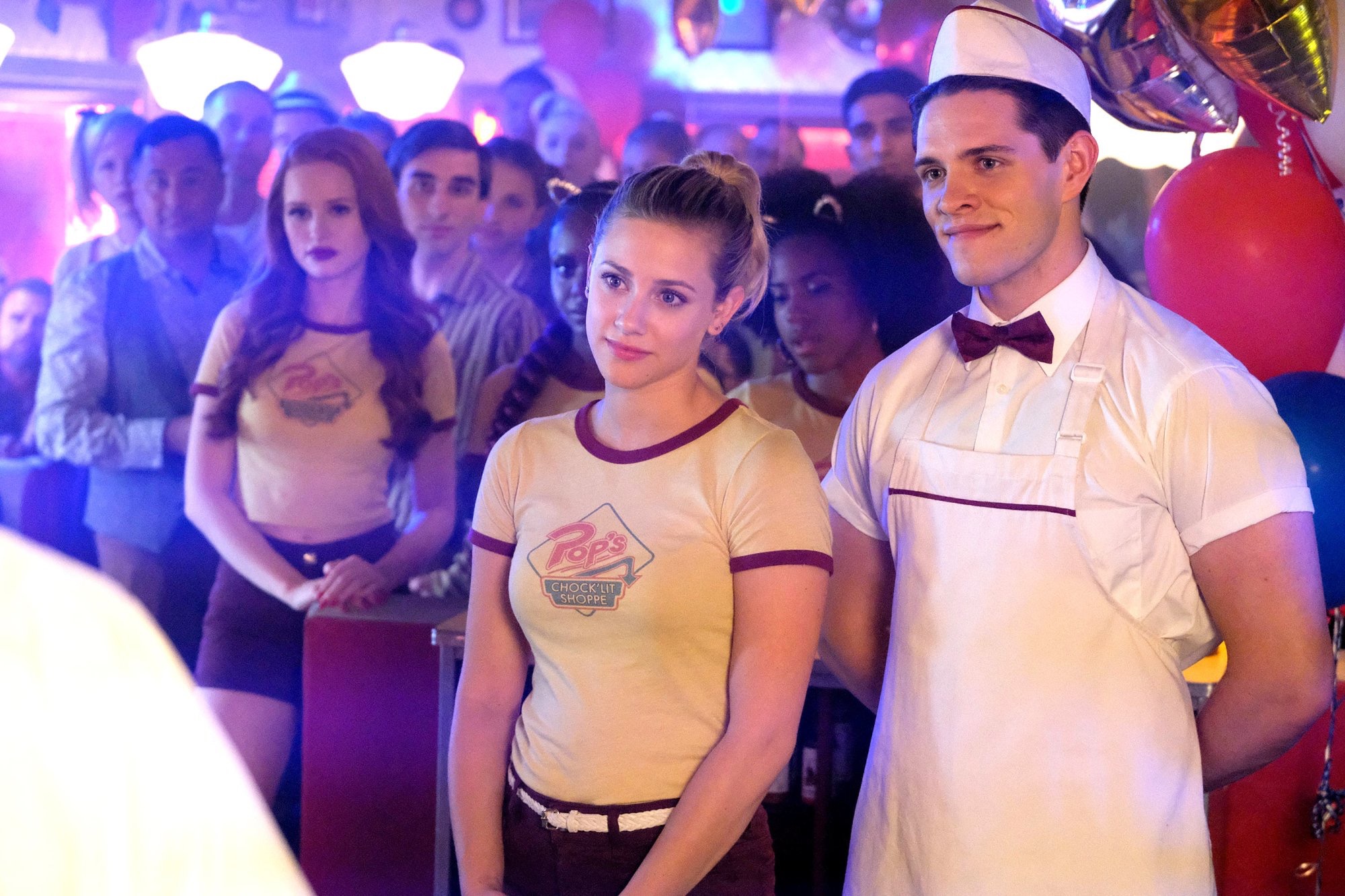 Riverdale Fashion: Season 2 Episode 2